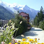 Hotel Vallée Blanche
