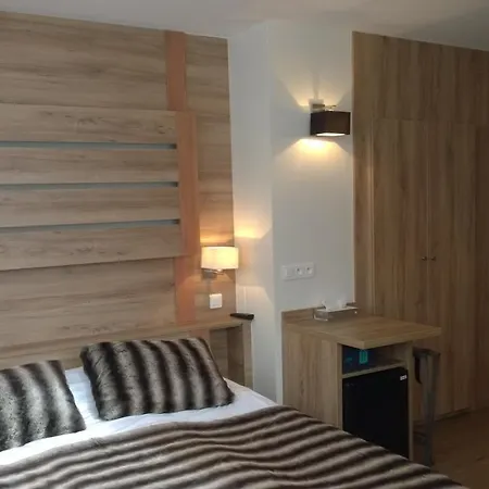 Otel Vallee Blanche 3*