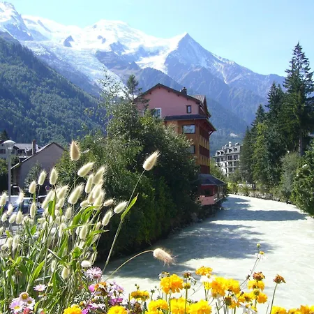 Szálloda Vallee Blanche