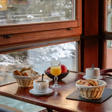 Vallee Blanche Otel Chamonix