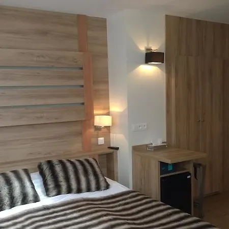 Vallée Blanche Hotel 3*