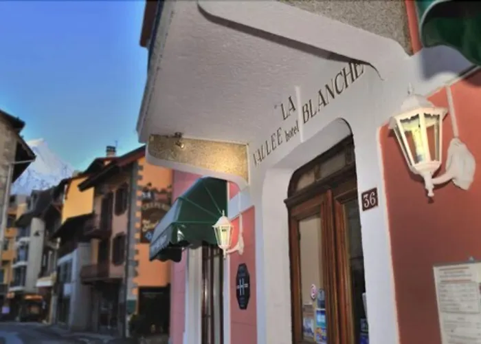 Vallee Blanche 3* Chamonix