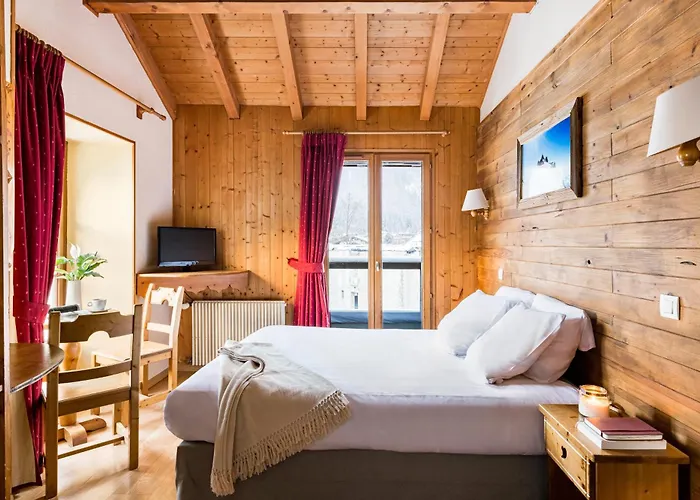 Hotel Vallee Blanche 3*