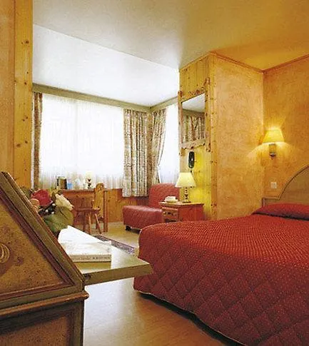Hotel Vallee Blanche 3*